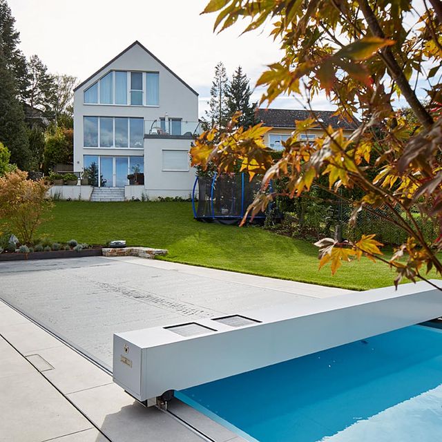 Coverseal Pool